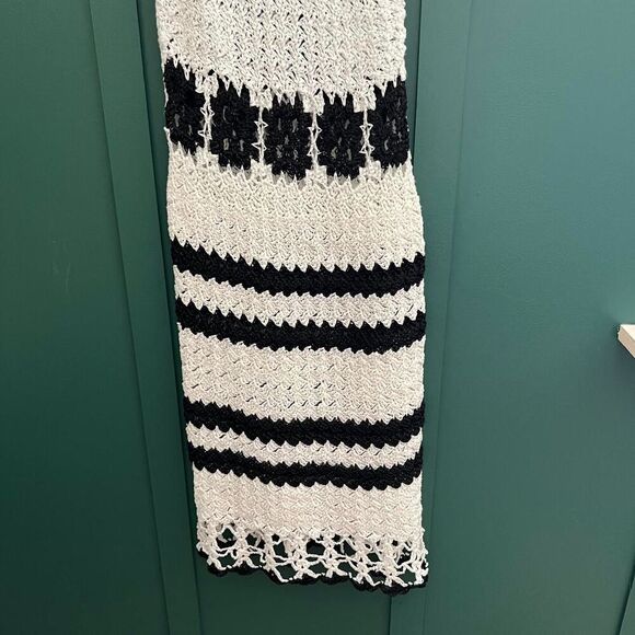 Black and white crochet mini dress or swim cover up - Picture 4 of 8